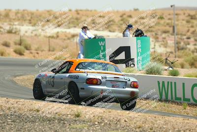 media/May-31-2025-CalClub SCCA (Sat) [[2c1a04e1ee]]/Qualifying/Group 5/Turn 4/